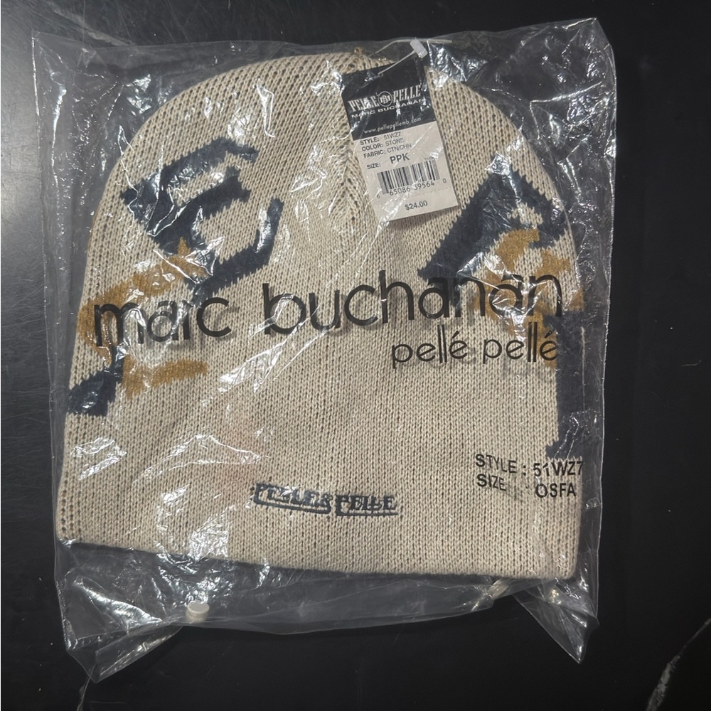 Pelle Pelle Beige and Black Knit Beanie